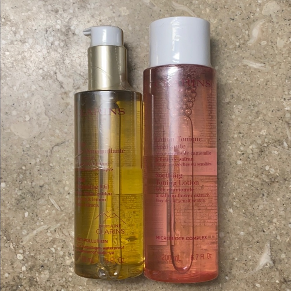Clarins Total Cleansing Oil and Soothing Toner